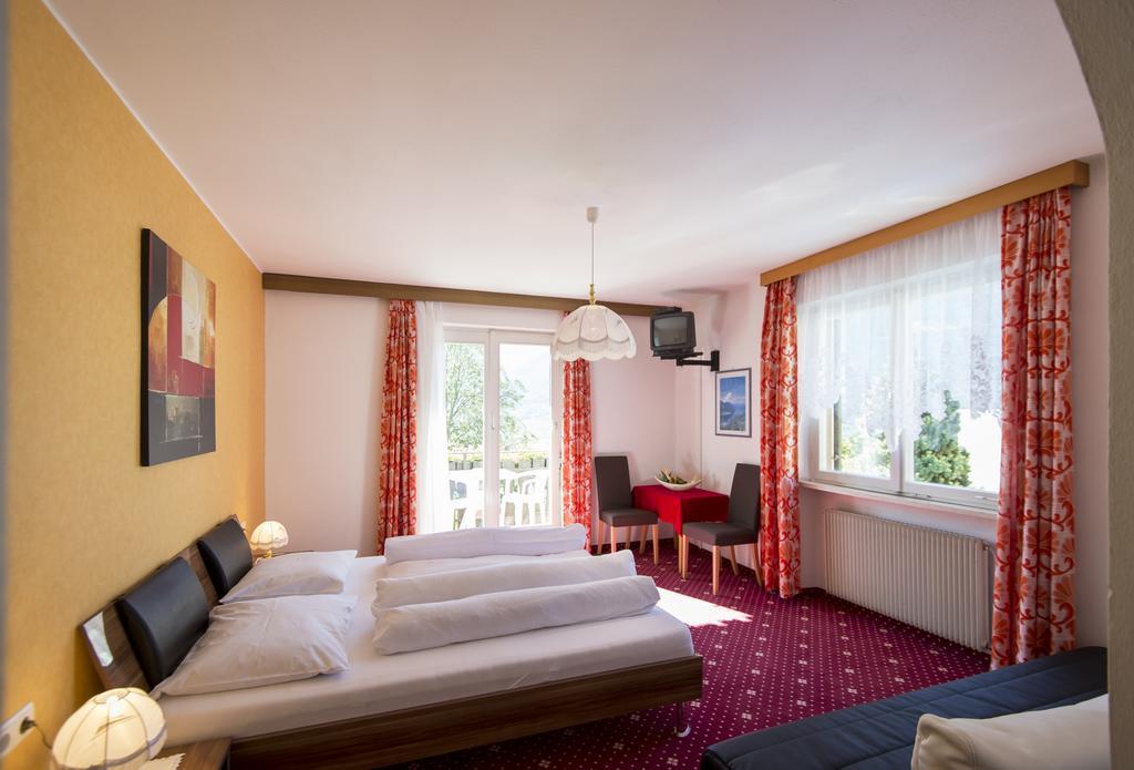 Sonnenberg Hotel Silandro Quarto foto